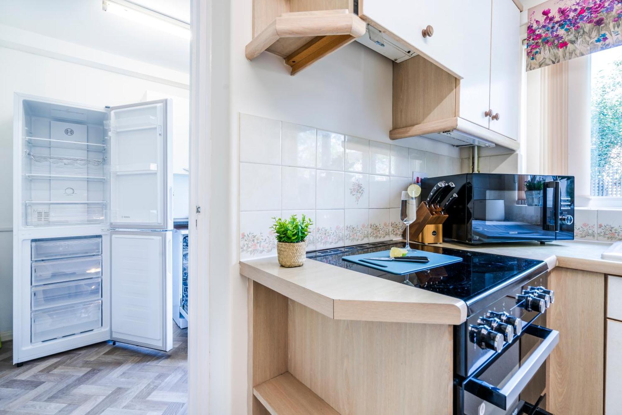 Leicester Oadby 4 Bed Home, 8 Guests, Park 5 Cars Buitenkant foto