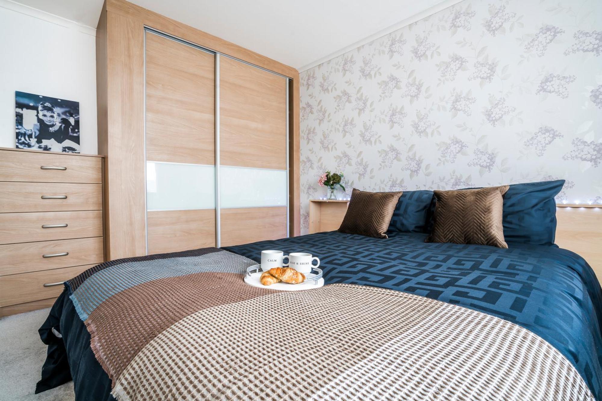 Leicester Oadby 4 Bed Home, 8 Guests, Park 5 Cars Buitenkant foto